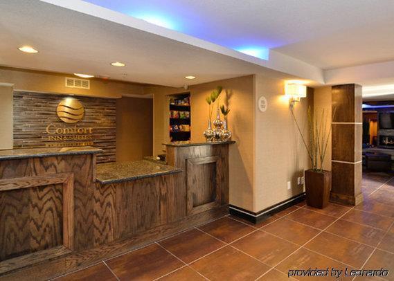 Hotel Comfort & I-10 Airport 3*